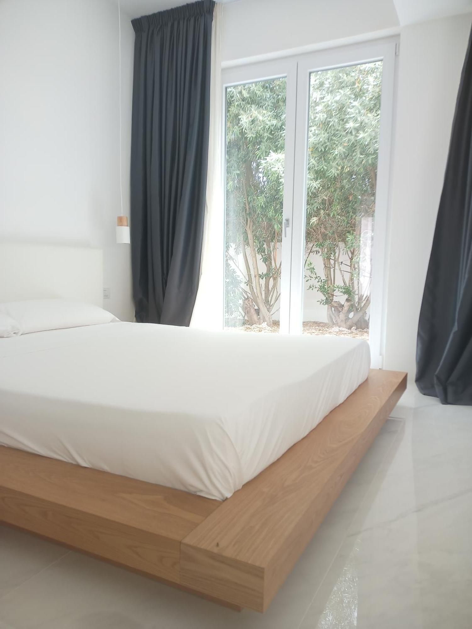 Smart Luxury Suites & Apartments Orosei Ngoại thất bức ảnh
