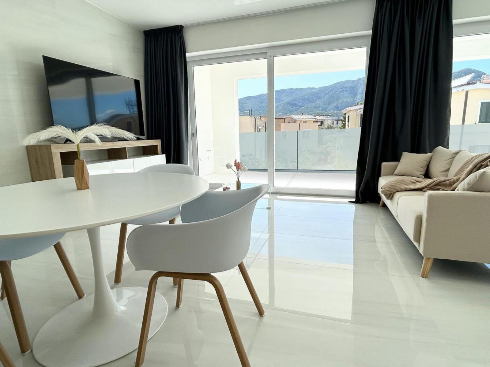 Smart Luxury Suites & Apartments Orosei Ngoại thất bức ảnh